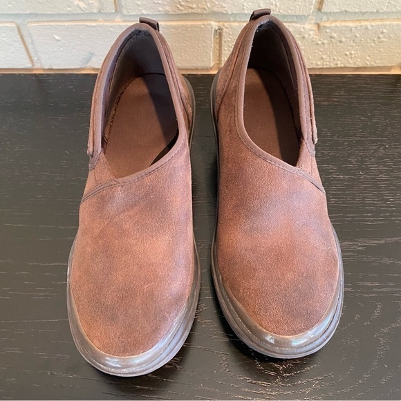 Bzees Women's Tribute Ankle Boots Booties Comfort Brown Faux Suede Sz 7.5 W - Picture 3 of 7
